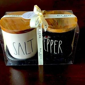Rae Dunn salt and pepper holders
